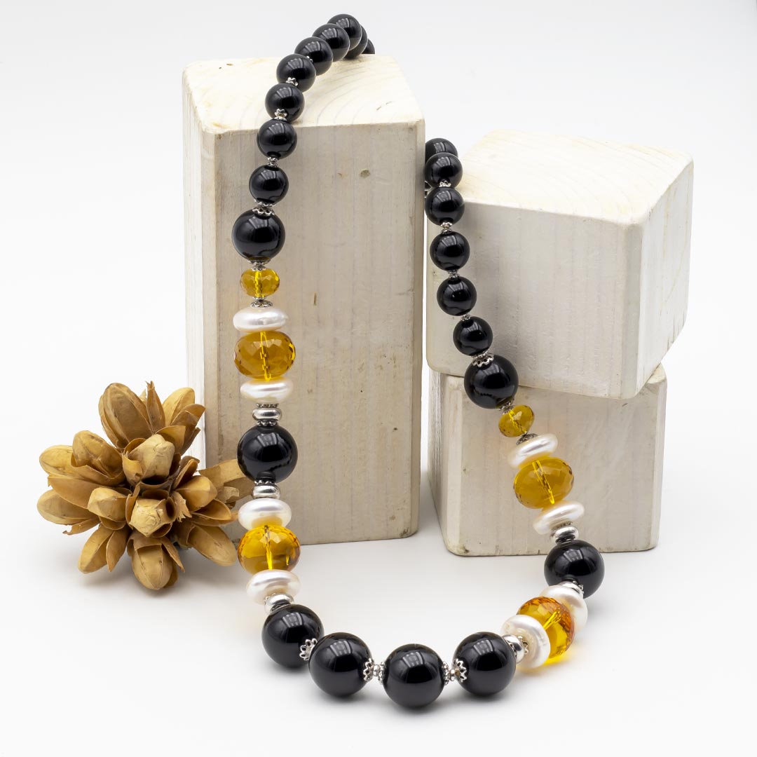 collana in onice nero quarzo citrino giallo e perle - via condotti store